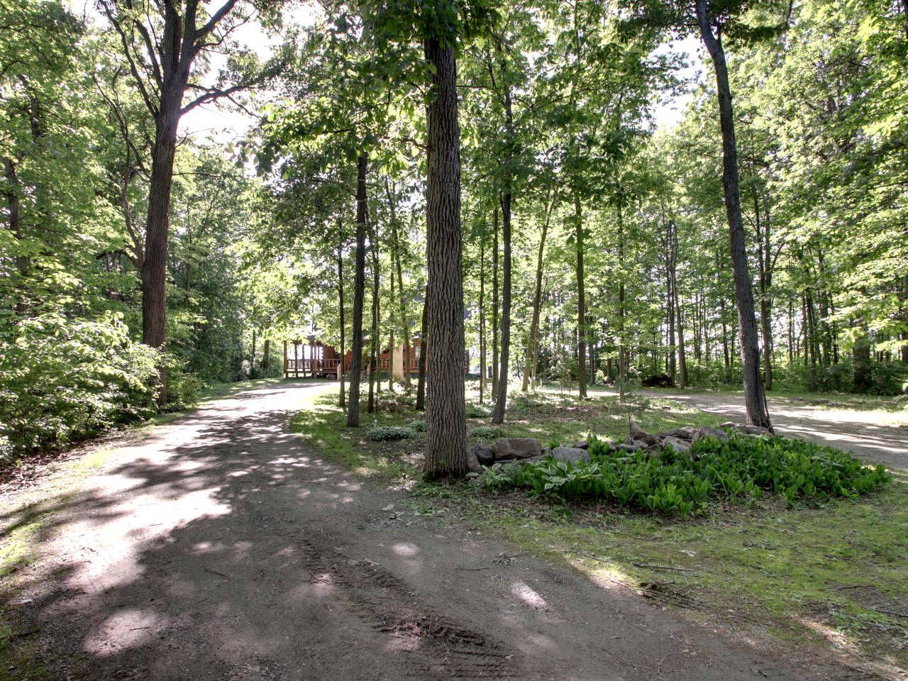 Luxury Cabin Rental with a Spacious Hot Tub on Lake Champlain, Vermont
