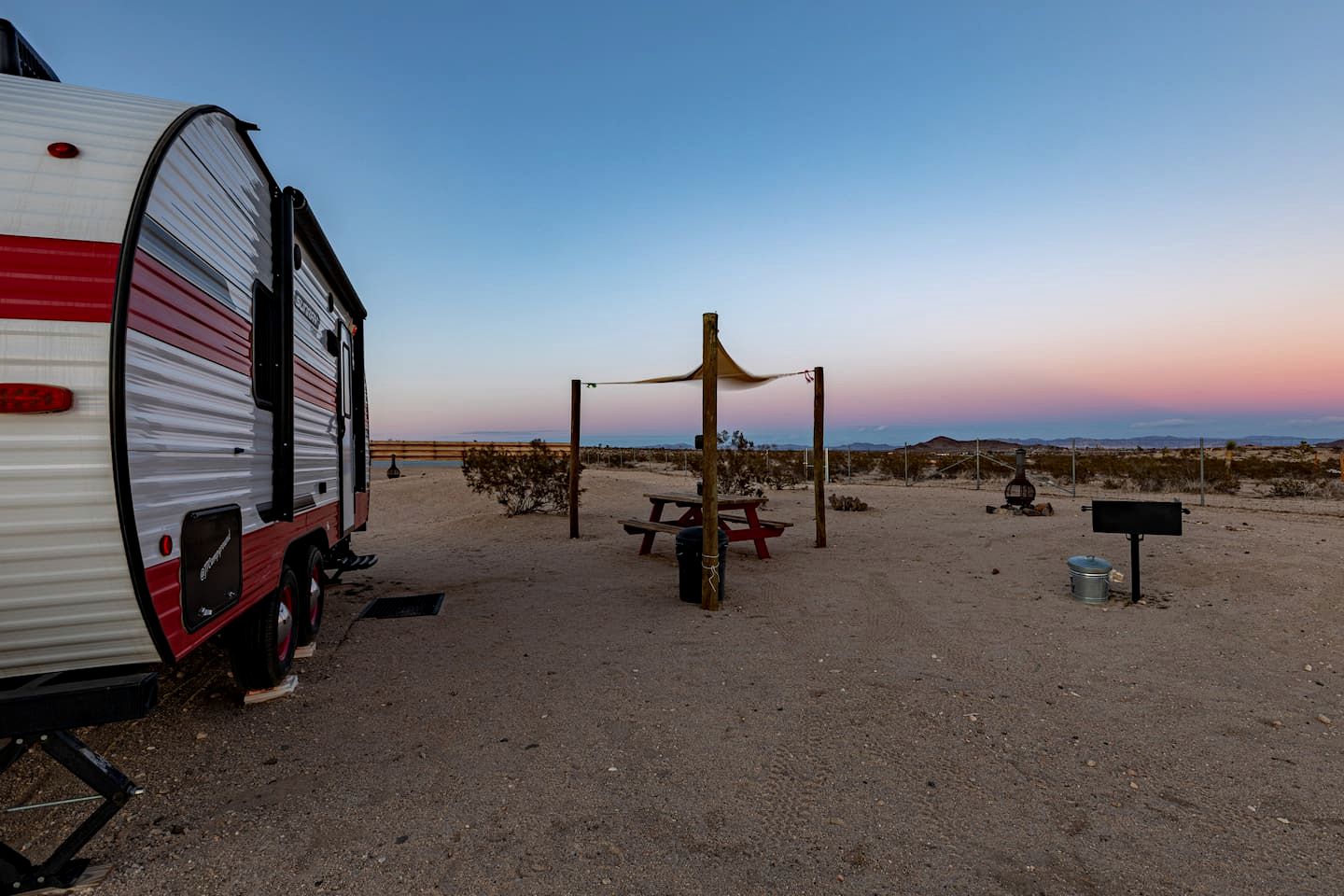 Joshua Tree Desert Getaway in this Lovely Californian Caravan