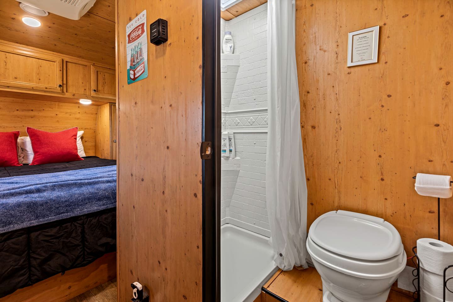 Joshua Tree Desert Getaway in this Lovely Californian Caravan