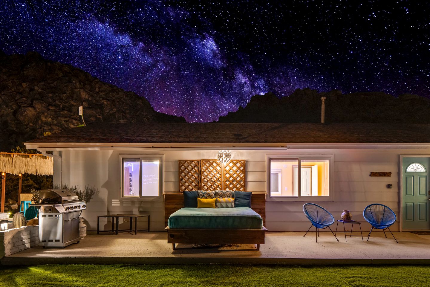 Joshua Tree Glamping Escape with a Pool & Spa, Ideal to Discover Monument Manor