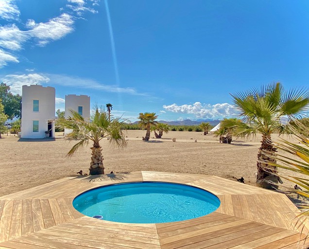 Yurts (United States of America, Joshua Tree, California)