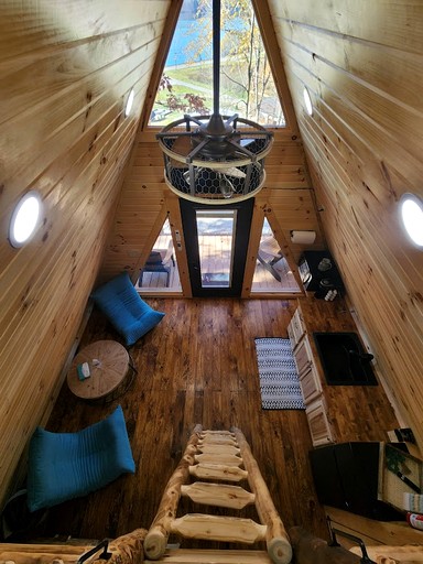 A-Frames (United States of America, Franklin, Ohio)