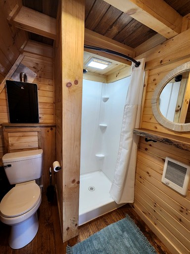 A-Frames (United States of America, Franklin, Ohio)