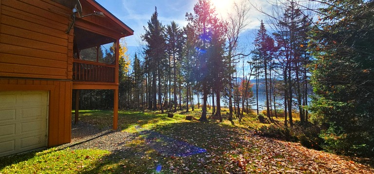 Cabins (United States of America, Lily Bay Township, Maine)
