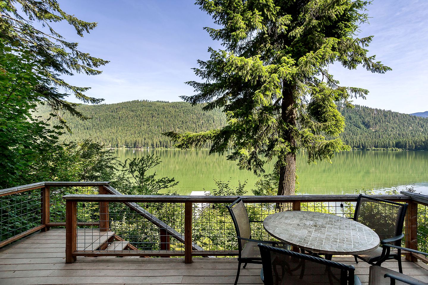 Impressive Cabin with Sauna, Fire Pit and Hot-tub in Leavenworth, Washington