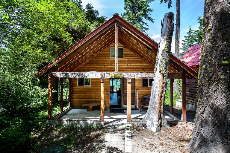 Impressive Cabin with Sauna, Fire Pit and Hot-tub in Leavenworth, Washington