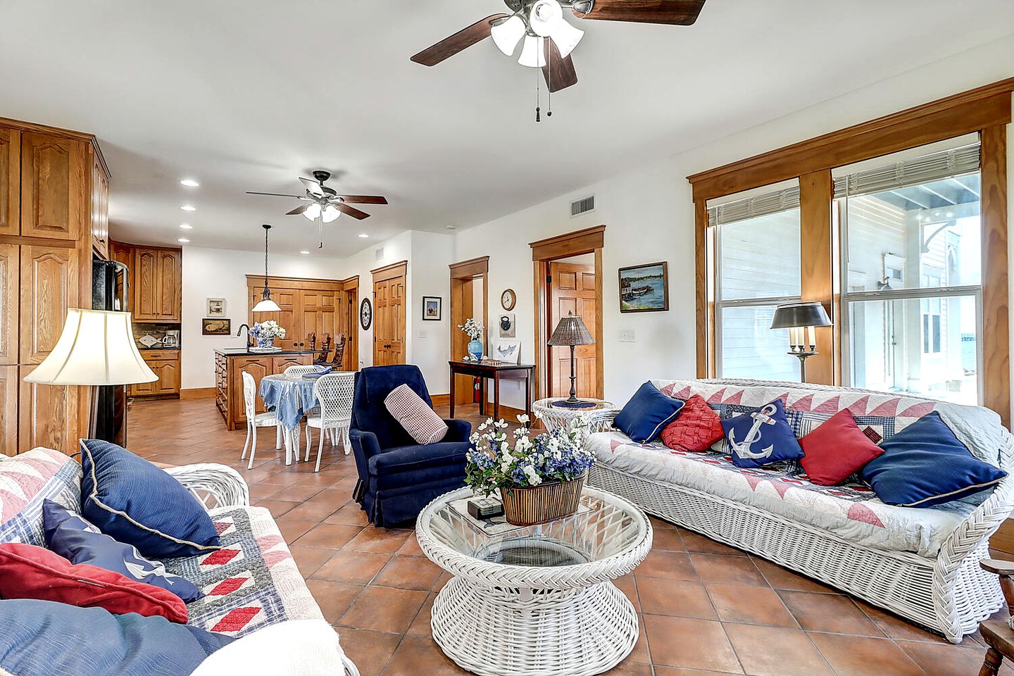 Luminous Beach House Incredible for Water Sports in Rockport, Texas