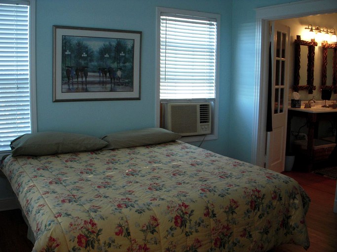 Luxury Cabin on Lake Providence, Louisiana