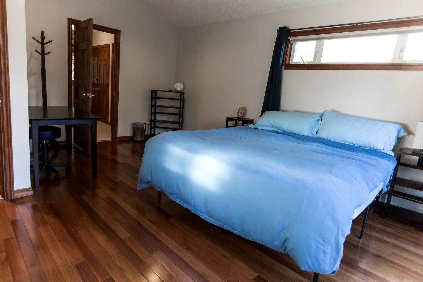 Spacious Mountain-View Retreat with Hot Tub Near Trails and Downtown in Juneau, Alaska