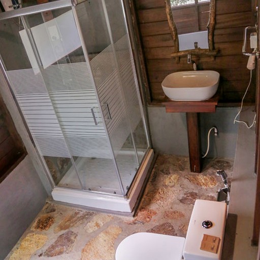 Unique Luxury Pod Cabin Getaway Surrounded by Jungle Views in Palatupana, Sri Lanka | Pods (Palatupana, Southern Province, Sri Lanka)