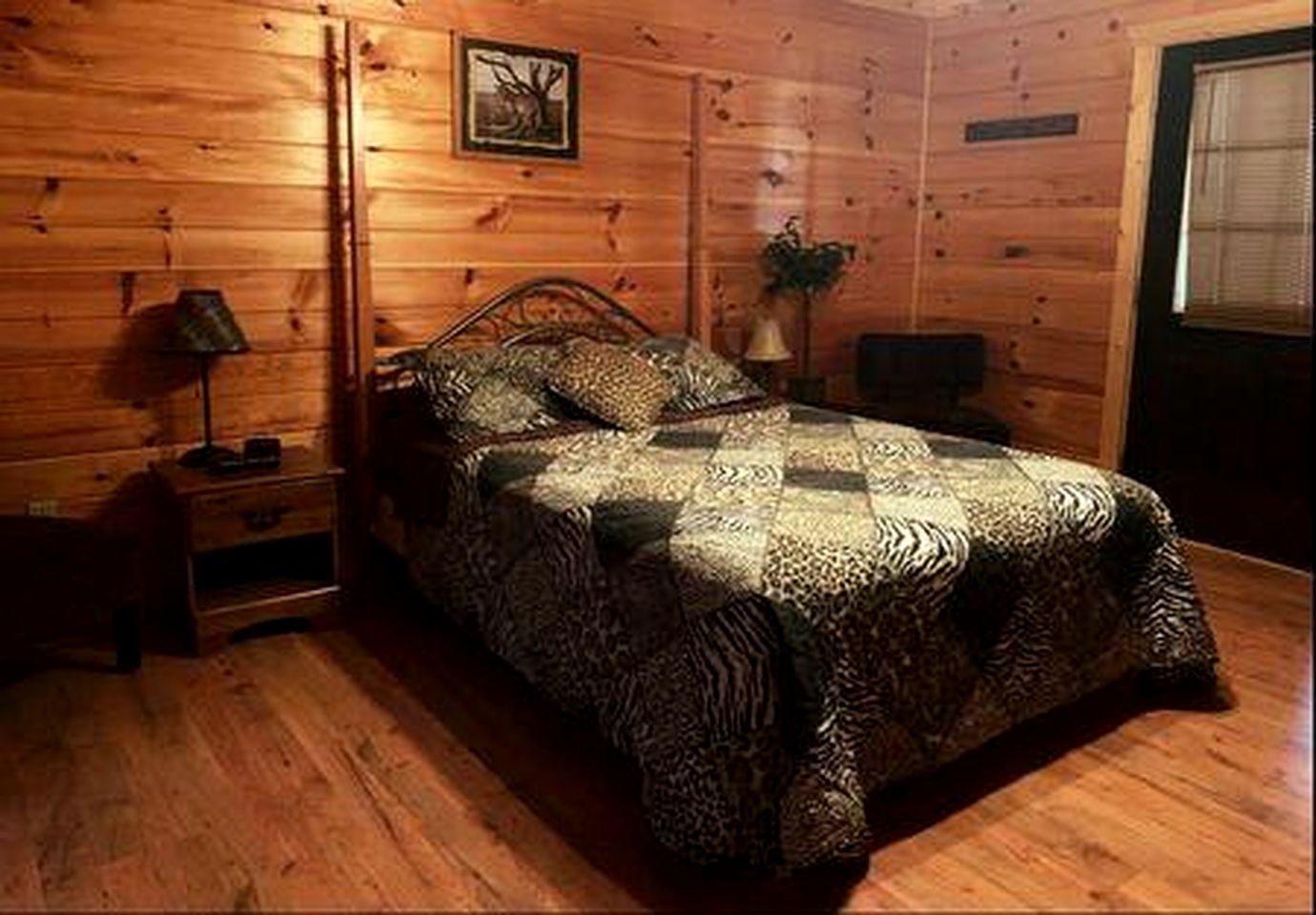 Rustic Studio Unit Perfect for a Couples Retreat in West Virginia