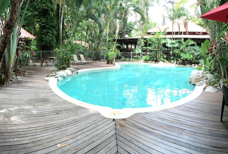 Nature Lodges (Cape Tribulation, Queensland, Australia)