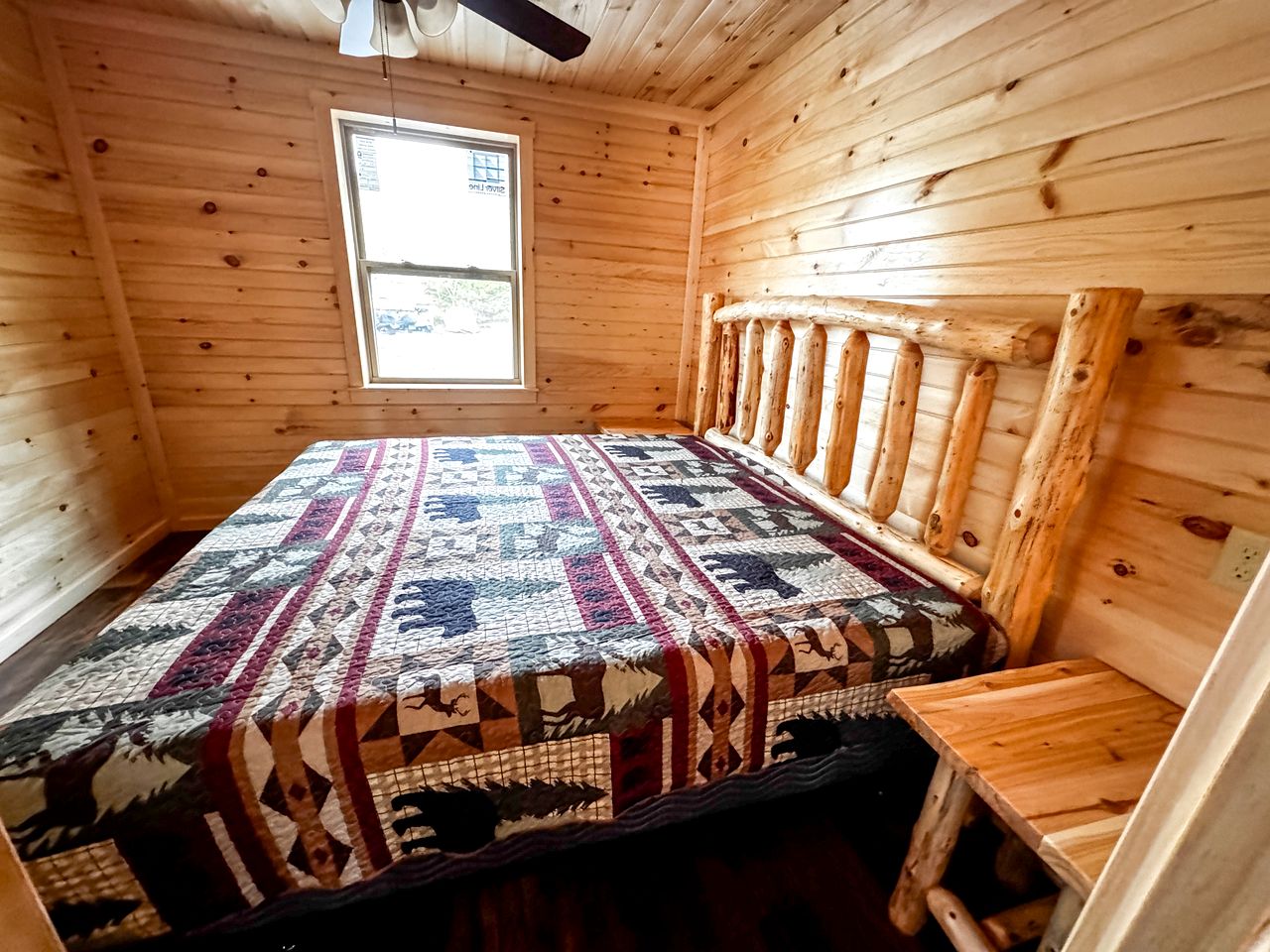 Amazing Lakeside Cabin in the Adirondacks for a Peaceful Getaway by Big Moose Lake, New York