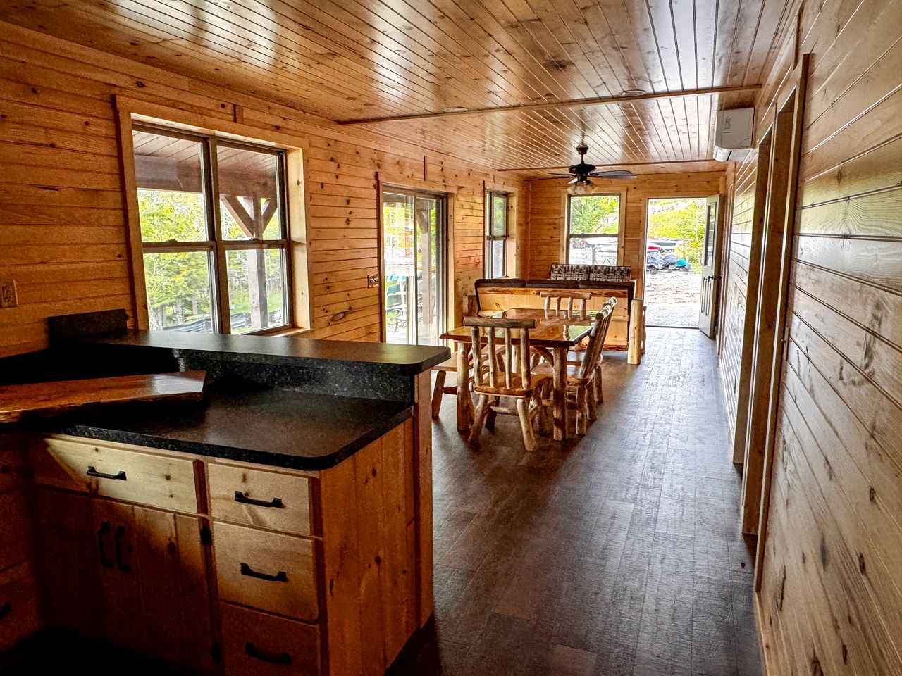 Amazing Lakeside Cabin in the Adirondacks for a Peaceful Getaway by Big Moose Lake, New York