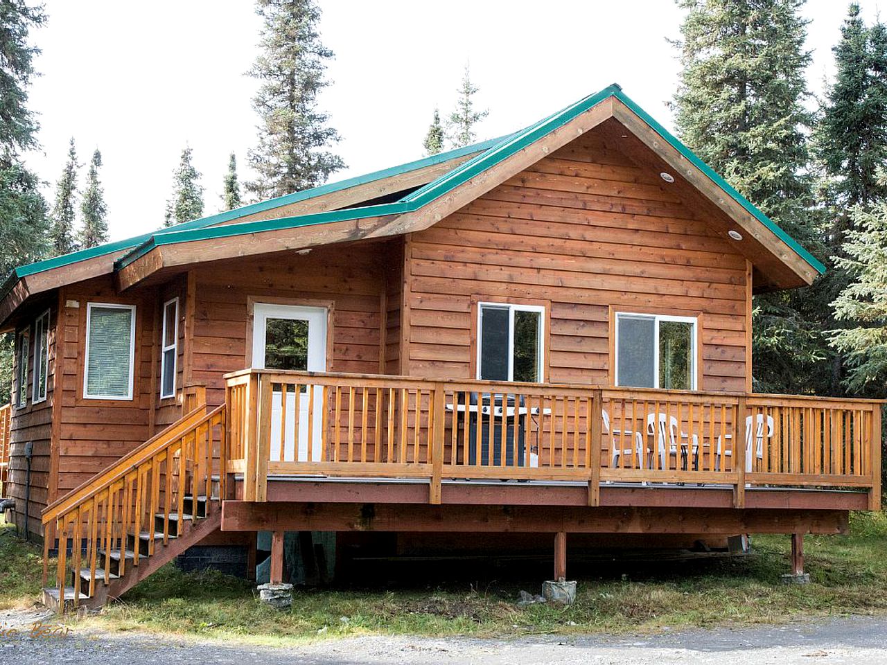 Rustic Log Cabin on the Banks of Kenai Lake, Alaska