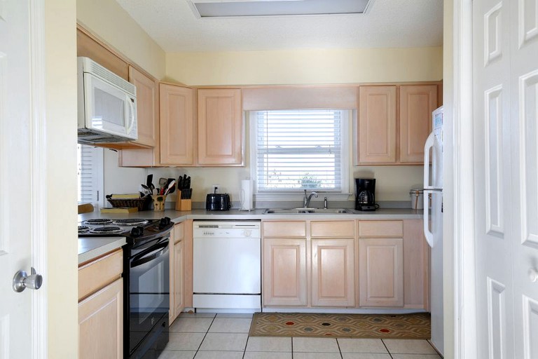 Cottages (Holden Beach, North Carolina, United States)