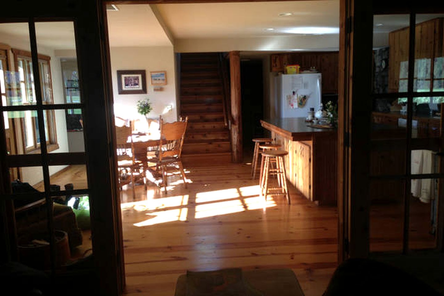 Charming Log Cabin Rental with Outdoor Grill near Gifford Pinchot National Forest