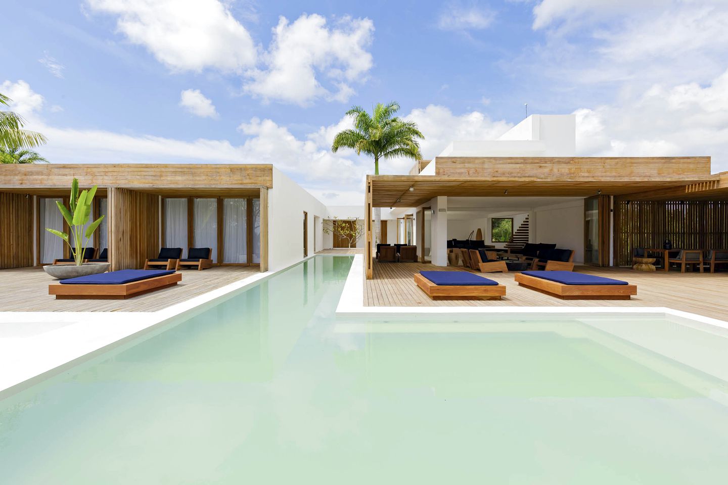 Dazzling Beach Getaway with a Shared Swimming Pool near Barra Grande, Bahia