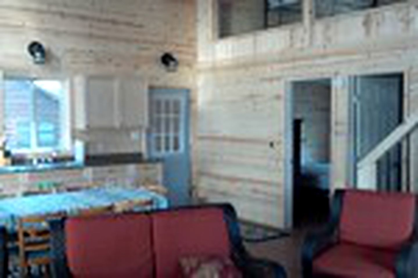 Spacious Cabin Rental Perfect for Families or Large Groups near Armstrong, Ontario