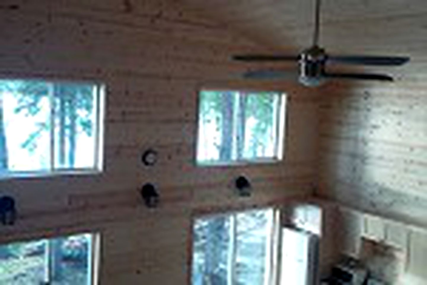 Spacious Cabin Rental Perfect for Families or Large Groups near Armstrong, Ontario