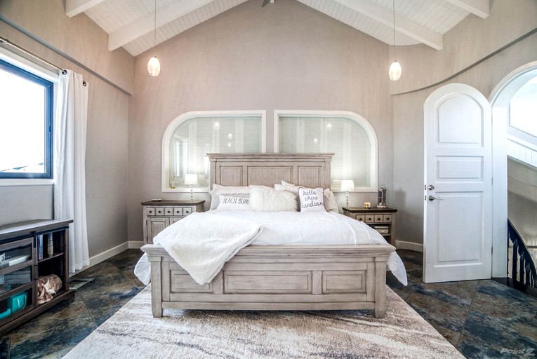 Beach Houses (Belize, Belize City, Belize District)