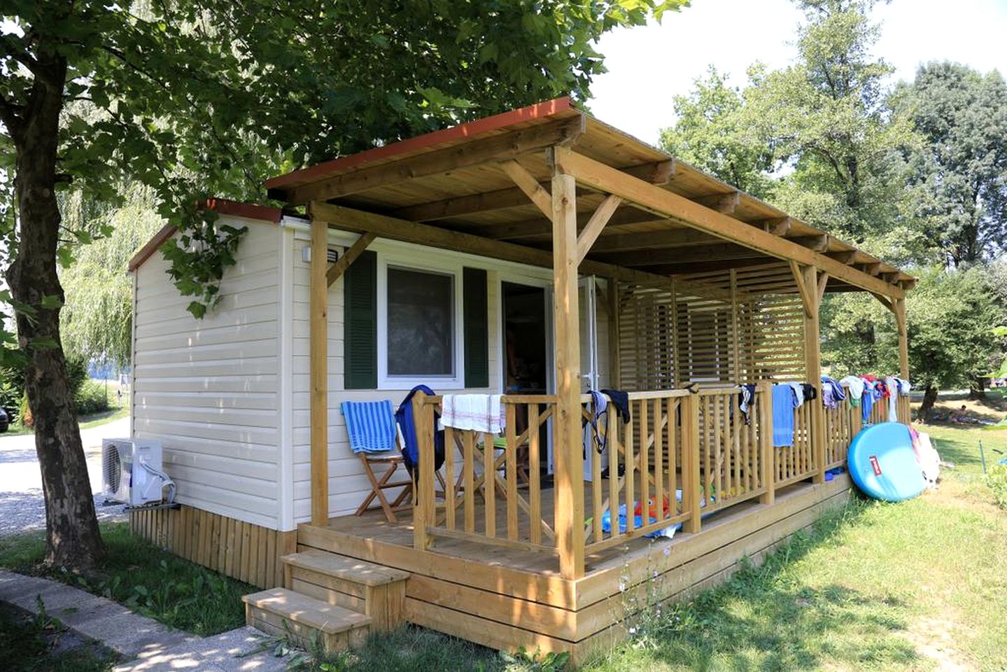 Charming Family-Friendly Vacation Rental with Included Breakfast near Metlika, Slovenia