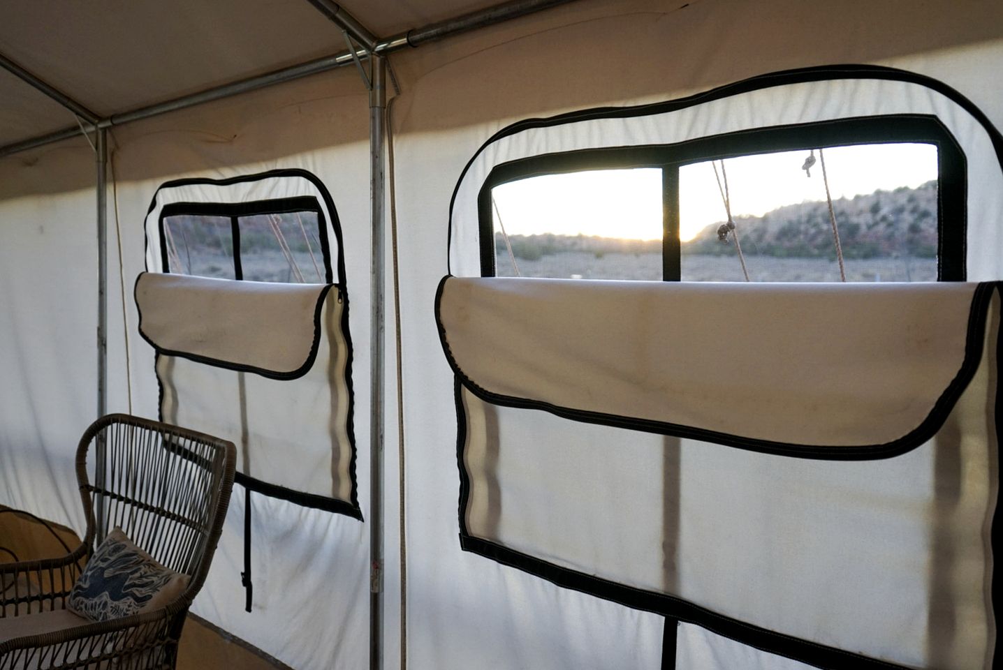 Kanab's Glamping Getaway with Your Pet: Comfort Meets Adventure
