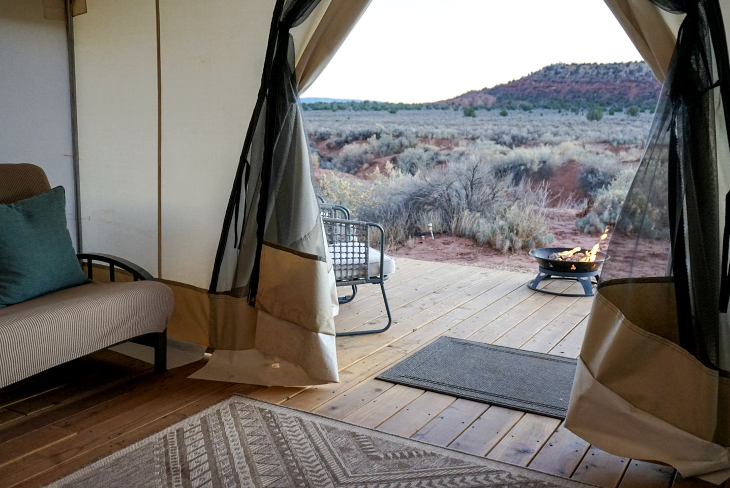 Kanab's Glamping Getaway with Your Pet: Comfort Meets Adventure