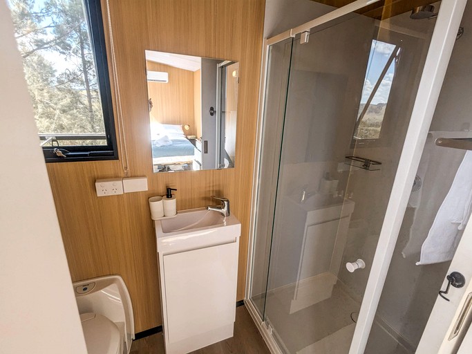 Tiny Houses (Australia, Kanimbla, New South Wales)