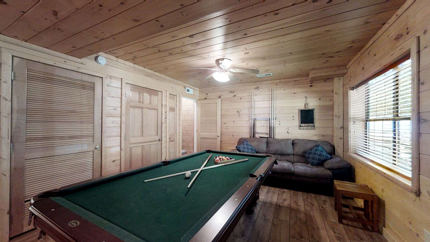 Enchanting Cabin with Spa, Pool Table and Barbecue in Pigeon Forge, Tennessee