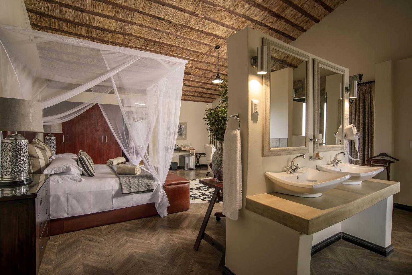 Luxurious Safari Tents in Makutsi Game Reserve, South Africa