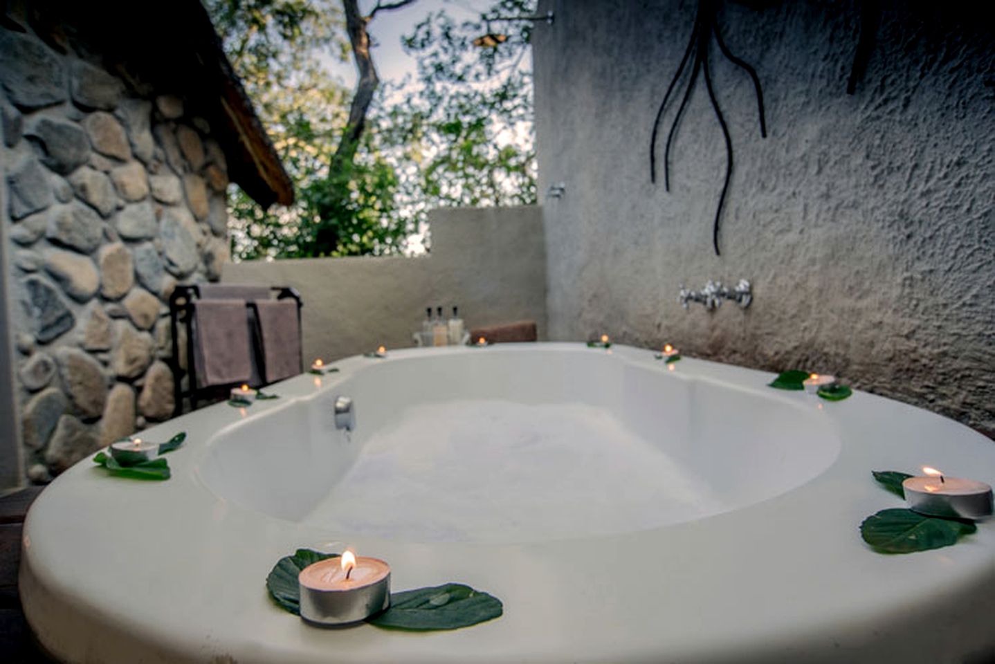 Luxury Suite near Drakensberg Mountains in Hoedspruit, Limpopo, South Africa