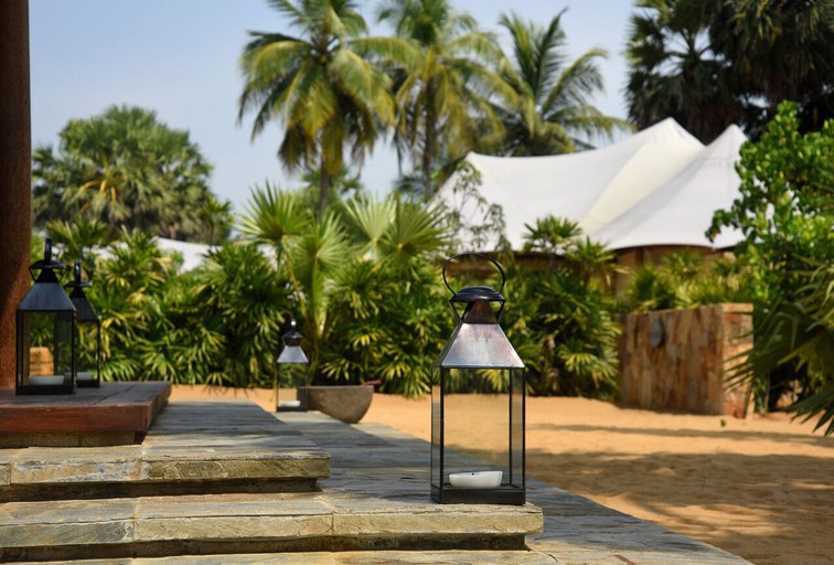 Tented Cabins (Batticaloa, Eastern Province, Sri Lanka)