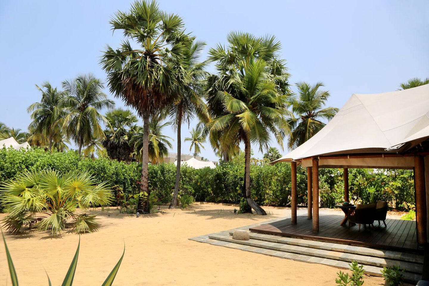 Tented Cabin with a Private Garden for a Romantic Getaway to Kalkudah Beach, Sri Lanka