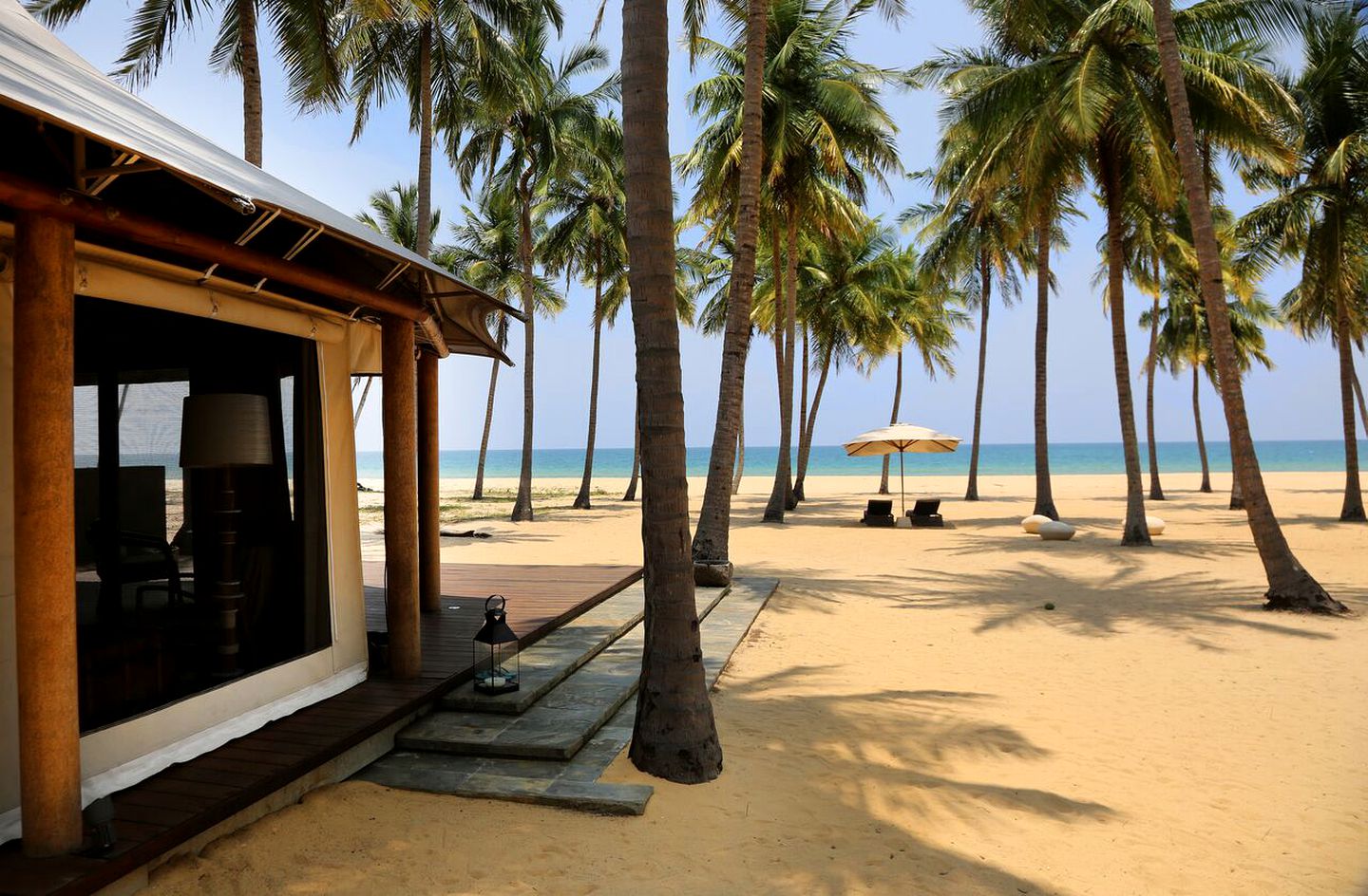 Beachside Tented Cabin Getaway at a Resort near Batticaloa, Sri Lanka