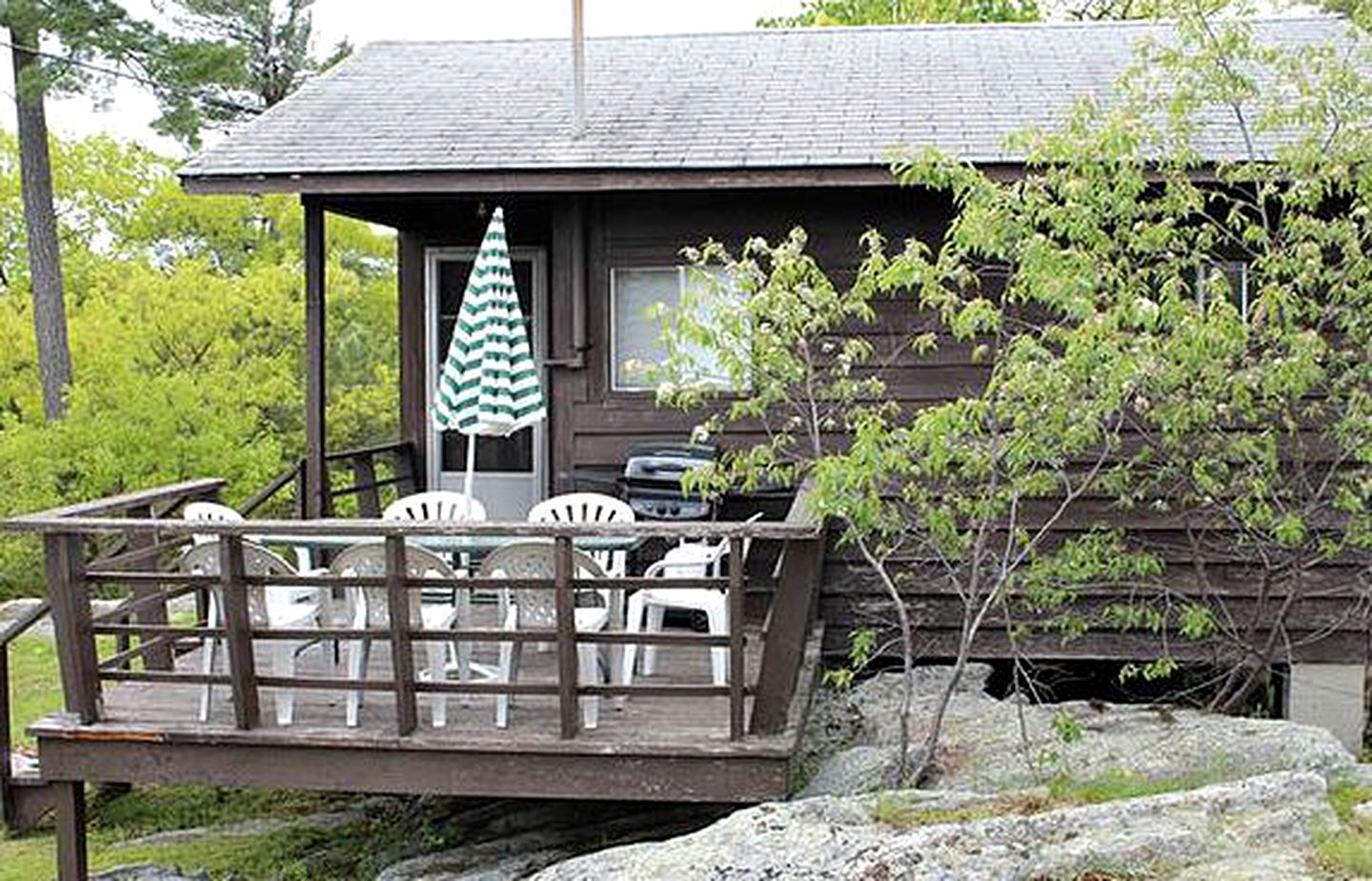 Charming Cottage Rental with a Deck near Round Lake Provincial Park, Ontario