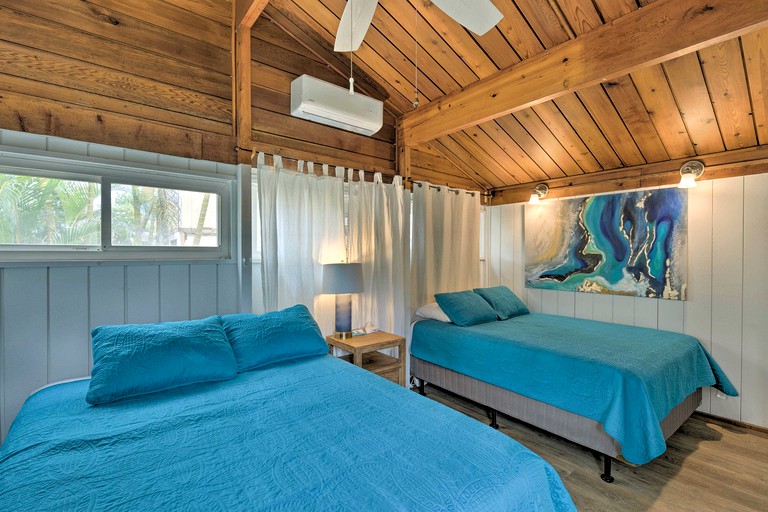 Beach Houses (United States of America, Anahola , Hawaii)