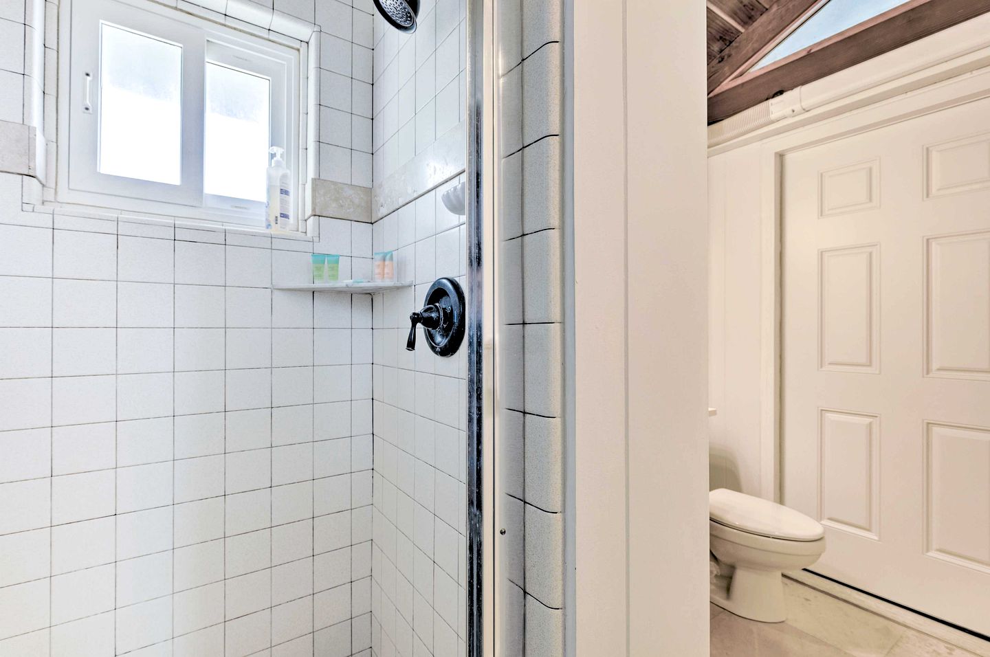 Chic Beach House with Incredible Views Perfect for Water Sports in Anahola, Hawaii