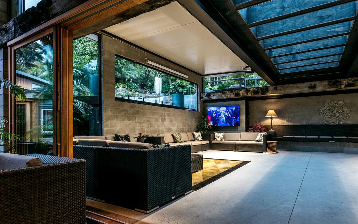 Luxury Lodge Rental with Saltwater Pool for Group Holiday in Palm Beach, Waiheke Island