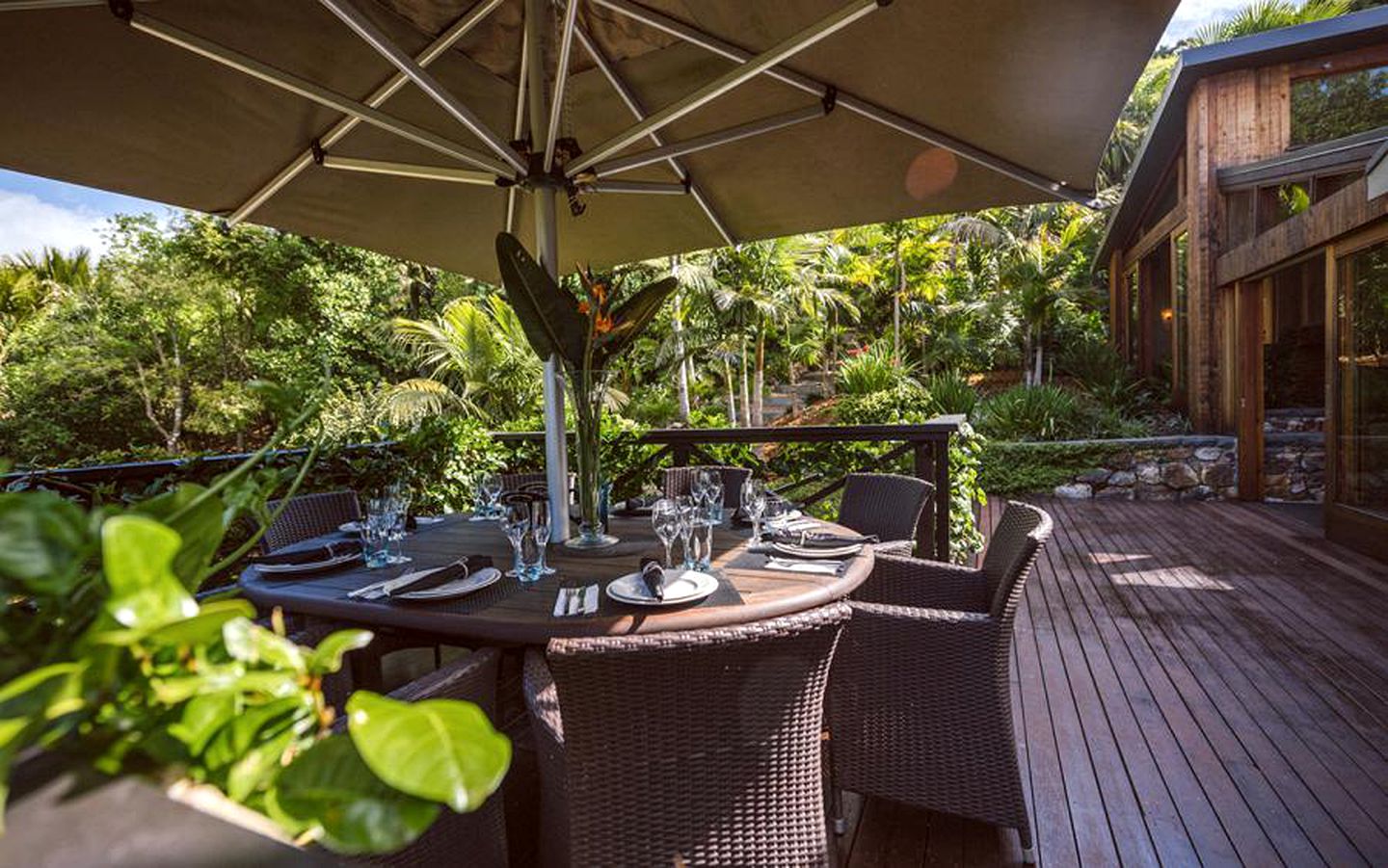 Luxury Lodge Rental with Saltwater Pool for Group Holiday in Palm Beach, Waiheke Island