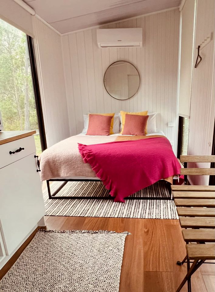 Pokolbin State Forest Tiny House Glamping in Wollombi