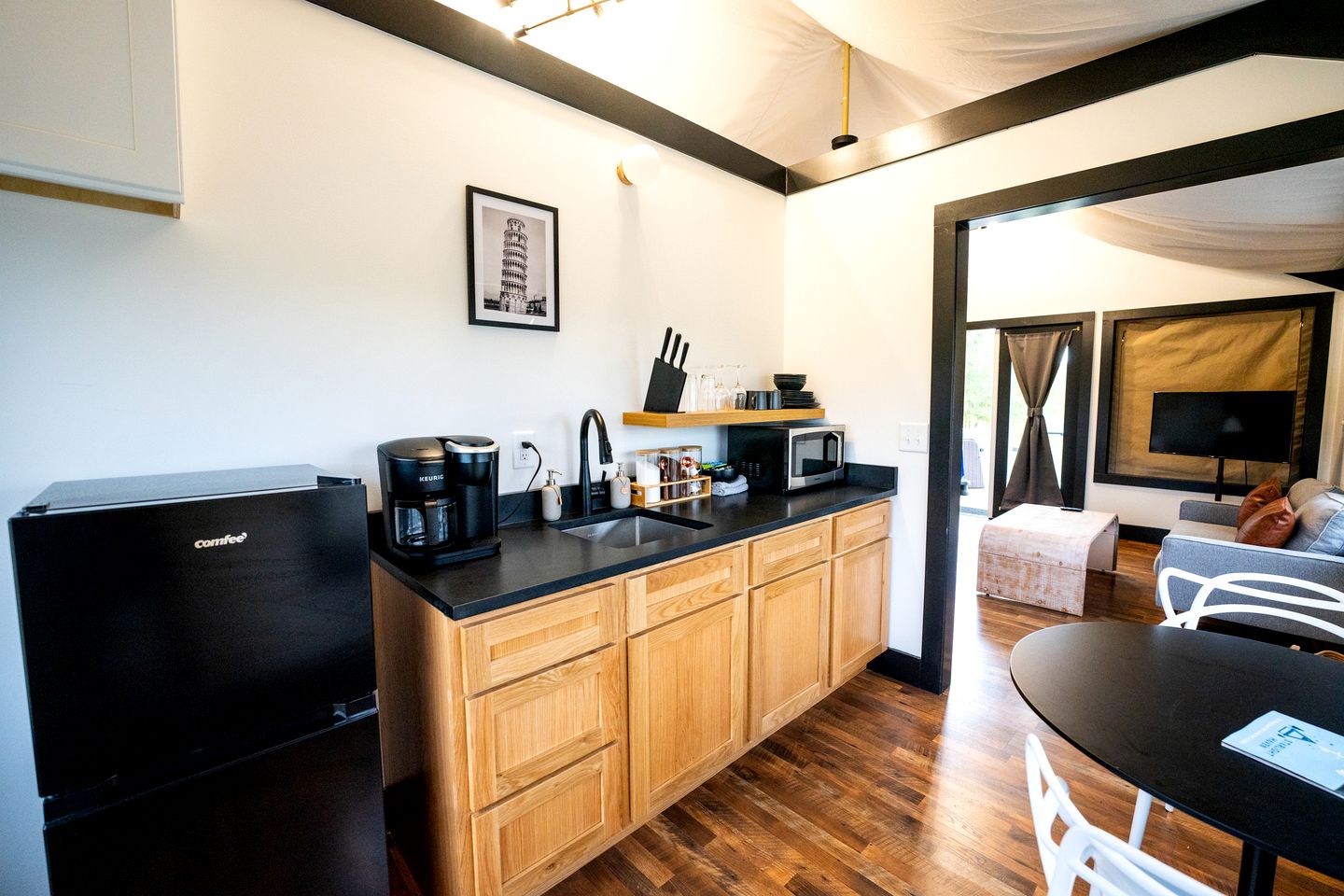 Romantic Safari Tent with Grill and Hot Tub in Cedar Bluff, Alabama
