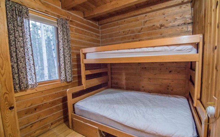 Log Cabins (Sterling, Alaska, United States)