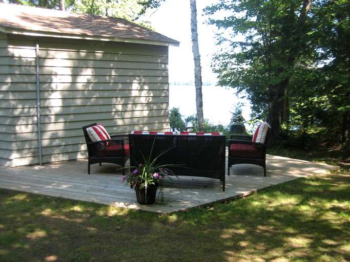 Cottages ( Haliburton, Ontario, Canada)