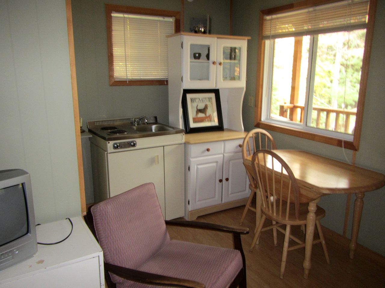 Picturesque Summer Cottage and Cabin Getaway in Haliburton, Ontario