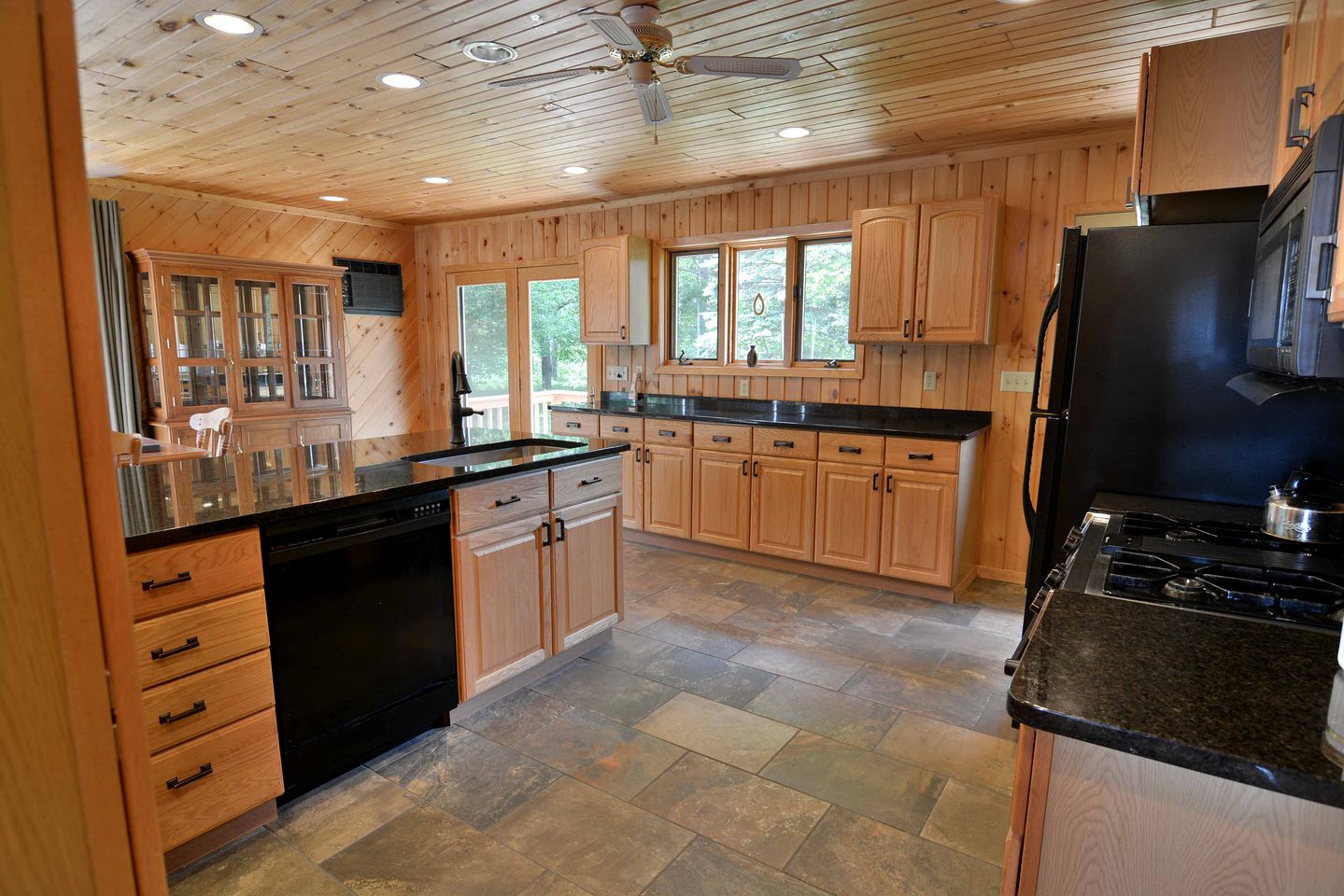 Spacious Cottage with Luxury Amenities For a Family Fun Glamping Experience near Lake Namekagon, Wisconsin