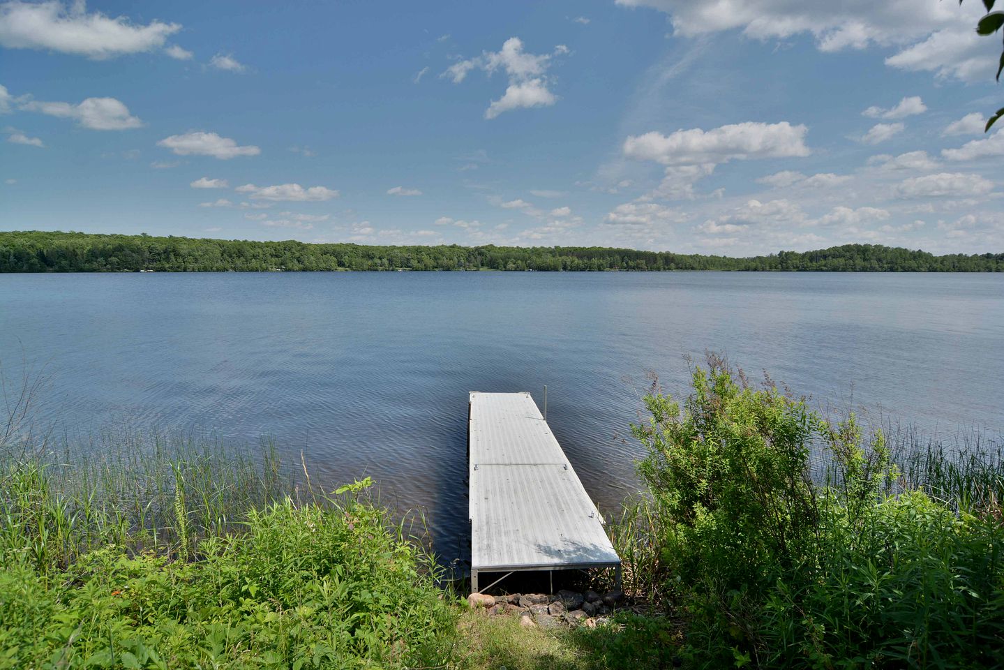 Spacious Cottage with Luxury Amenities For a Family Fun Glamping Experience near Lake Namekagon, Wisconsin