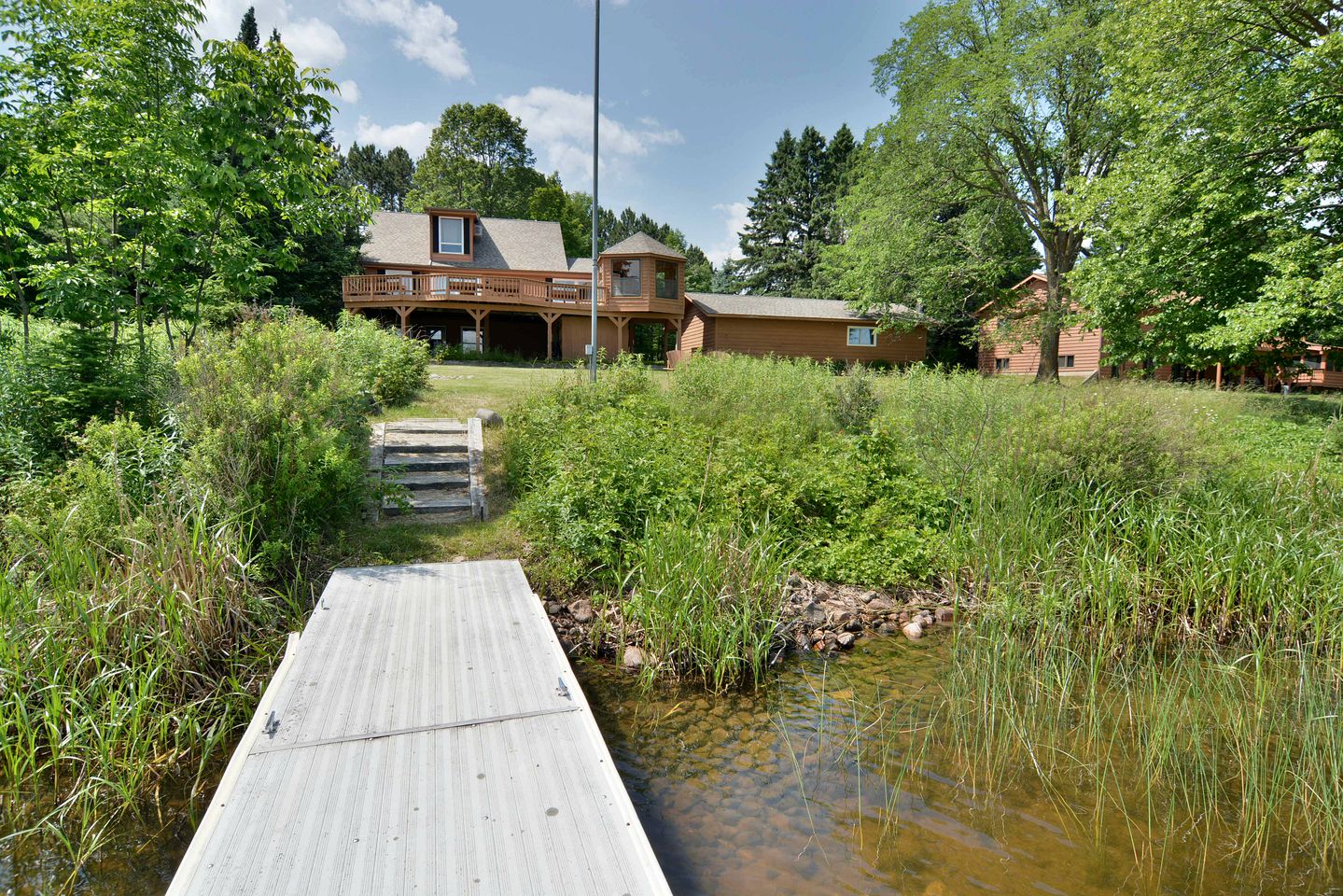 Spacious Cottage with Luxury Amenities For a Family Fun Glamping Experience near Lake Namekagon, Wisconsin