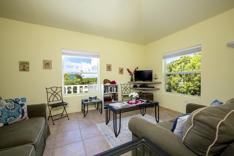 Beach Houses (Bahamas, Gregory Town, North Eleuthera)