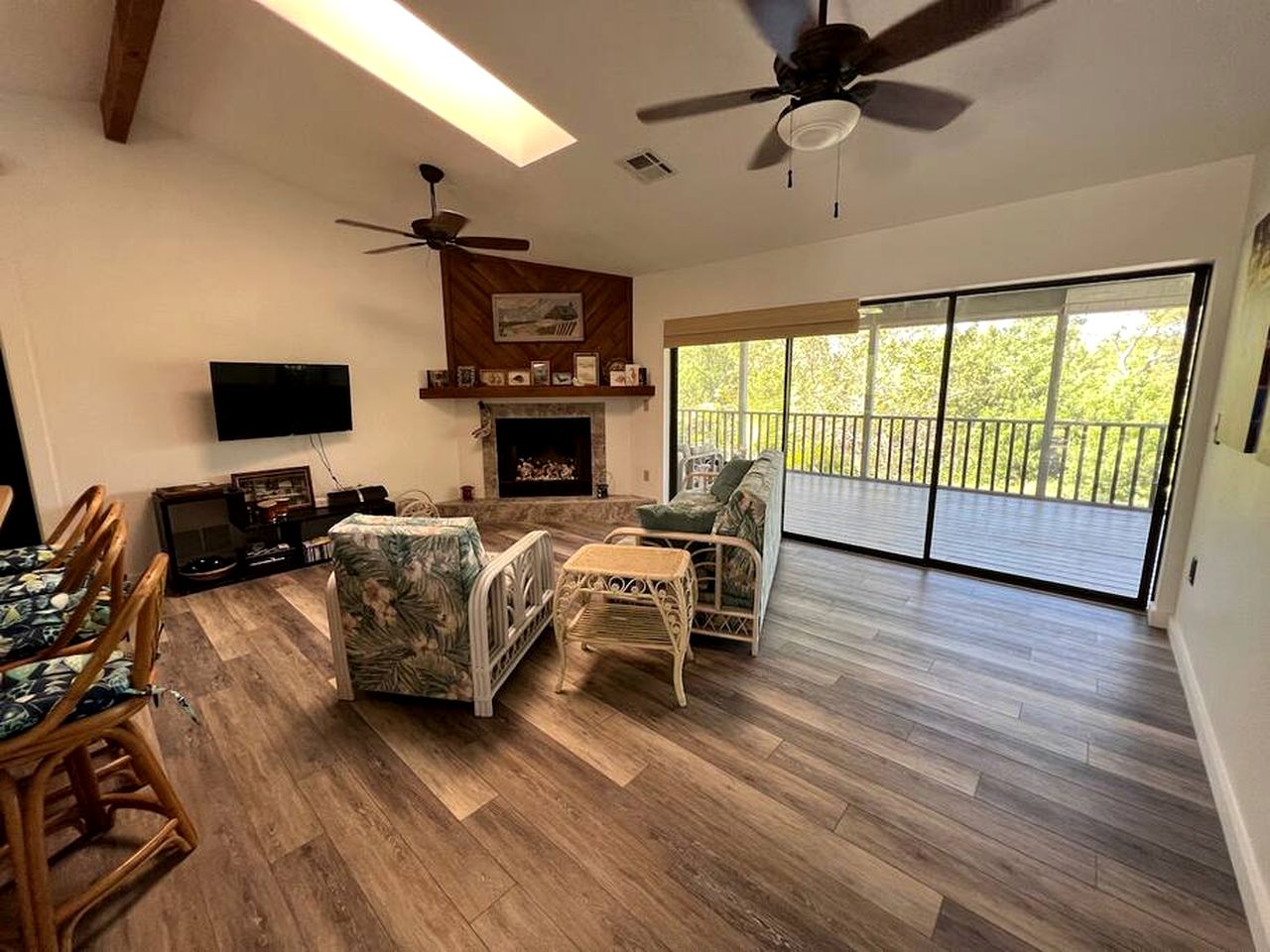 Charming Tropical Treehouse with Kayaks near Little Gasparilla Island, Florida